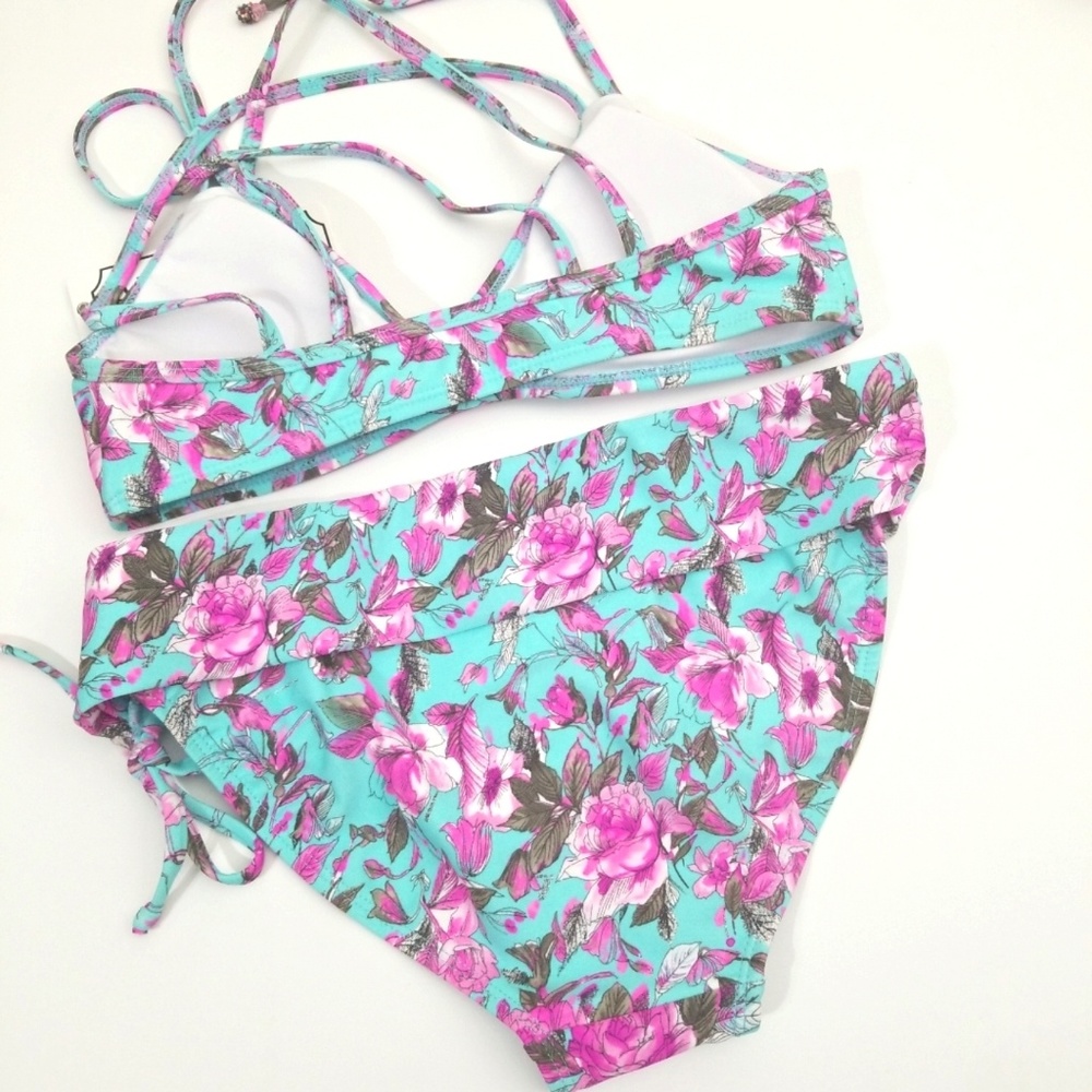 Antiqua Roses Bikini - Picture 5 of 6